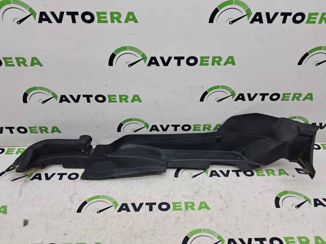 Заглушка жабо збоку 8W0821169C VAG