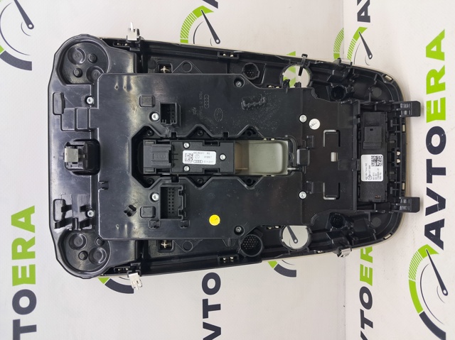 Плафон освітлення кабіни 8W0947135AKBV2 VAG