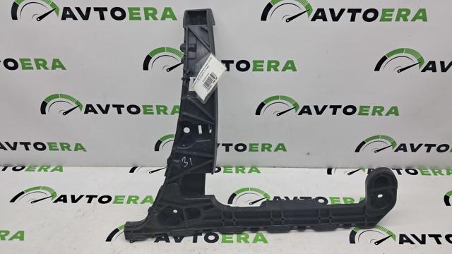 Направляюча заднього бампера, права 8W5807454 VAG