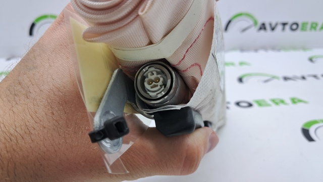 Подушка Айрбег спинки сидіння лівого 8W5880241L VAG