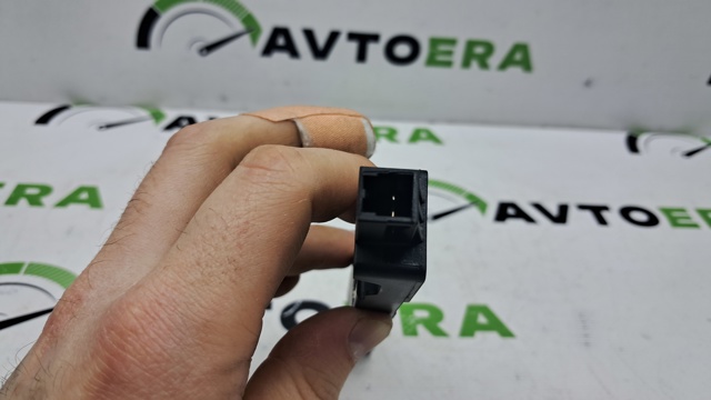 Підсилювач сигналу антени 95460CN100 HYUNDAI