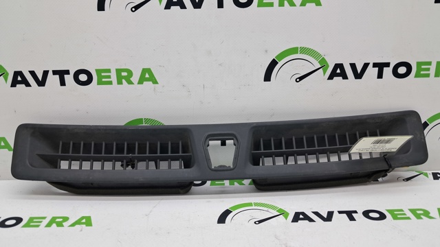 Решітка на "торпедо" обдування лобового скла 97314C1000 HYUNDAI