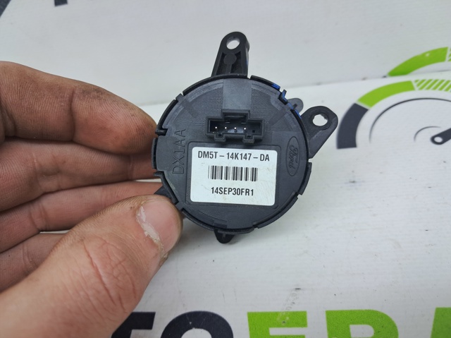 Блок кнопкових перемикачів рульового колеса AM5T14K147CA FORD