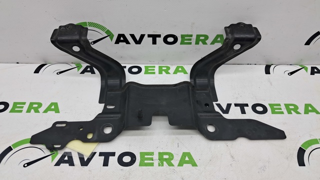 Кронштейн замку капоту B45A5215Y MAZDA