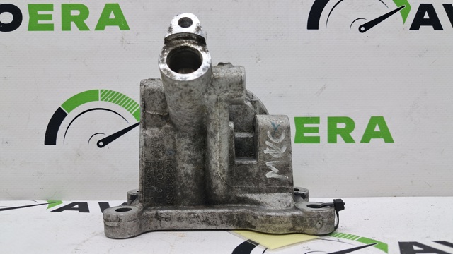 Кронштейн масляного фільтра F2GZ6881A FORD