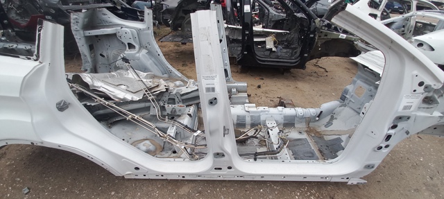 Отвір передніх правих дверей GJ5Z78211A10A FORD