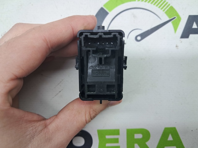 Кнопки заднього склопідіймача GT4Z14529AB FORD