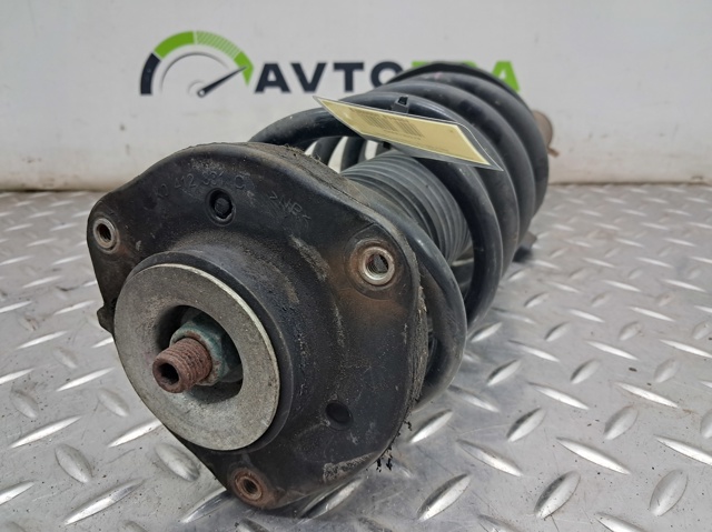Амортизатор передній JZW413031A VAG