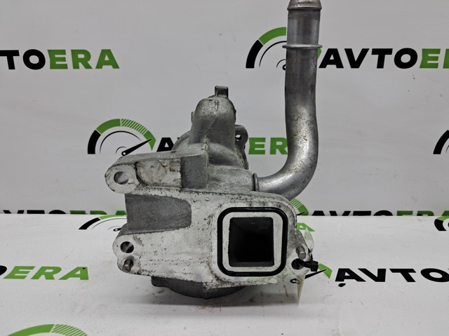 Кожух термостата K2GZ8503A FORD