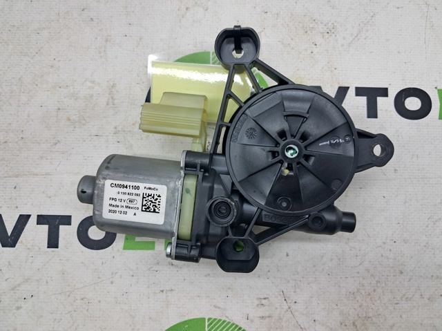 Мотор склопідйомника дверей передніх, лівих LJ6Z9923395A FORD