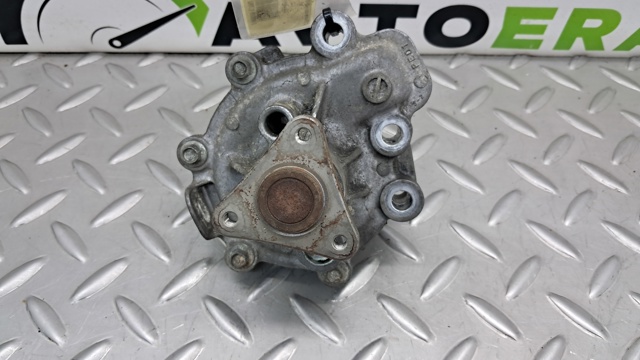 Водяний насос PE0115010B MAZDA