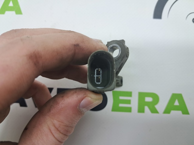 Датчик АБС (ABS) задній правий WHT003856B VAG