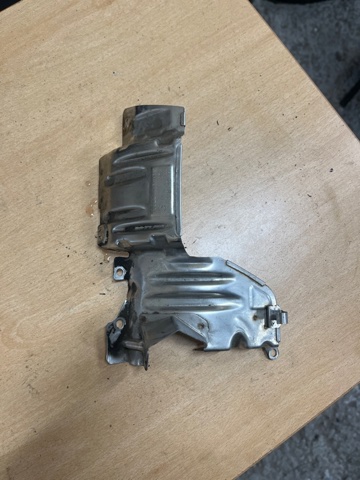 Кришка випускного колектора 06K129596C VAG