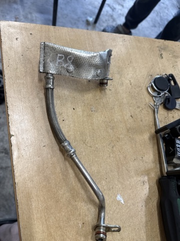 Подача масляна труба 06L145778H VAG