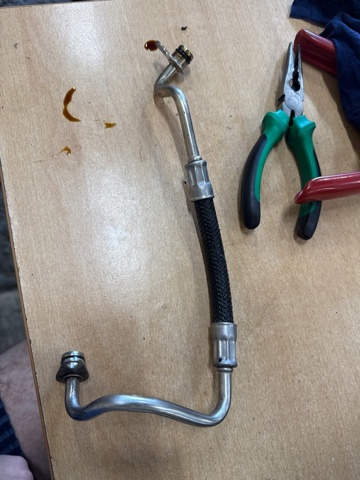 Подача масляна труба 06L145778T VAG