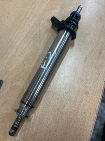 Форсунки електромагнітні 16600HG00D NISSAN
