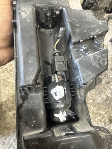 Помпа омивача 1K5955651 VAG