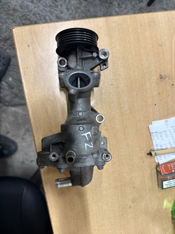 Помпа охолодження 21010HG00H NISSAN