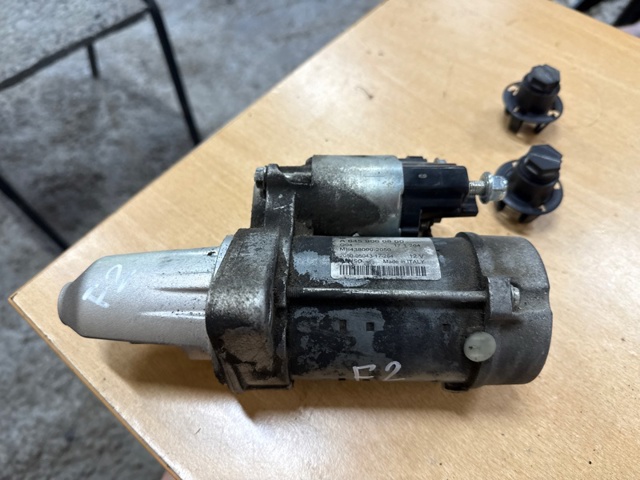 Стартер 233005DA0B NISSAN