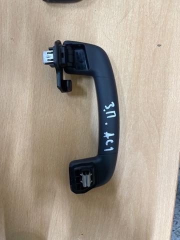 Поручні (тримачі) і гачок для одягу 2G085764382V VAG
