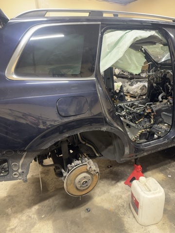 Бічна частина задні праві 31416318 VOLVO