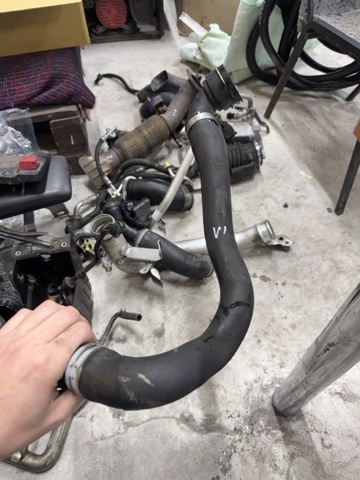 Шланги системи охолодження 31439753 VOLVO
