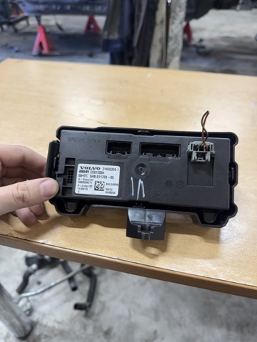 Блок управління клімат-контролем 31472269 VOLVO