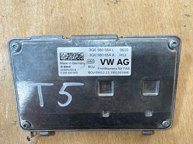 Камера заднього виду 3Q0980654L VAG