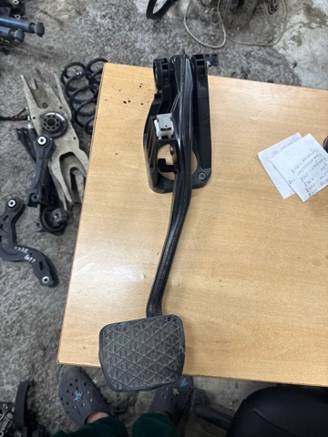Педаль гальма 465015DF1A NISSAN