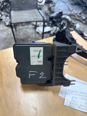 Блок управління АБС (ABS) 47660HW21A NISSAN
