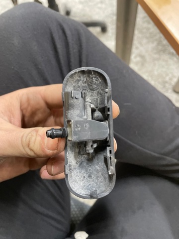 Сопло омивача лобового скла 5M0955986C9B9 VAG