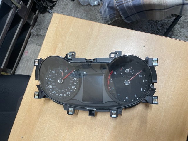 Приладова дошка-щиток приладів 5NA920850D VAG