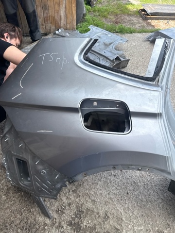 Крило праве заднє 5NL809844 VAG