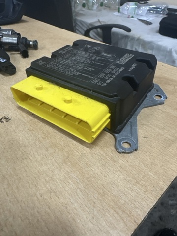 Блок управління airbag 5Q0959655BM VAG