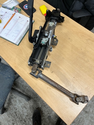 Рульова колонка 5QN419506BG VAG