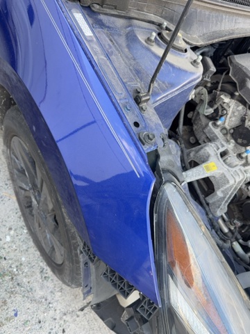Переднє праве крило 66320AA100 HYUNDAI