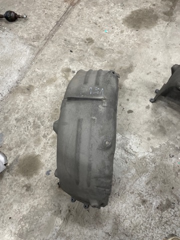 Підкрилок заднього крила, лівий 767495DA0A NISSAN