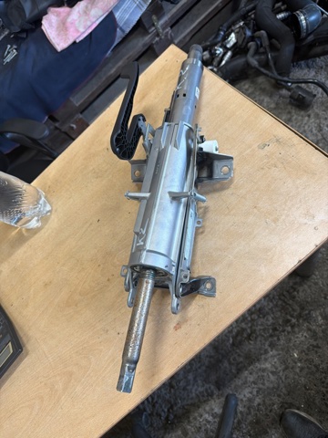 Рульова колонка 80A419502K VAG