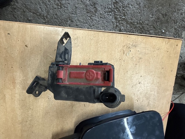 Коробка запобіжників 80A941823A VAG