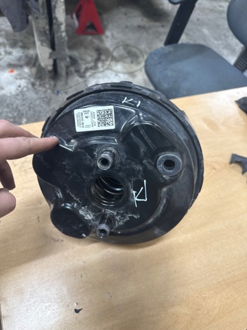 Підсилювач (гідровакуумний) 8R0612107D VAG