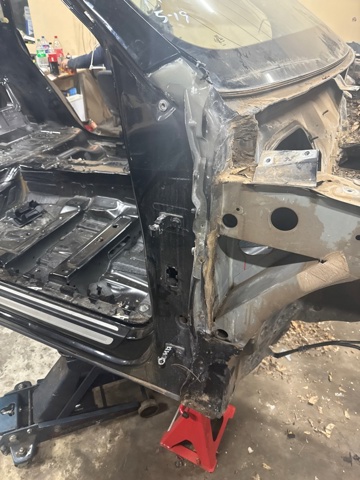 Ремчастина кузова ліва 8R0809839A VAG