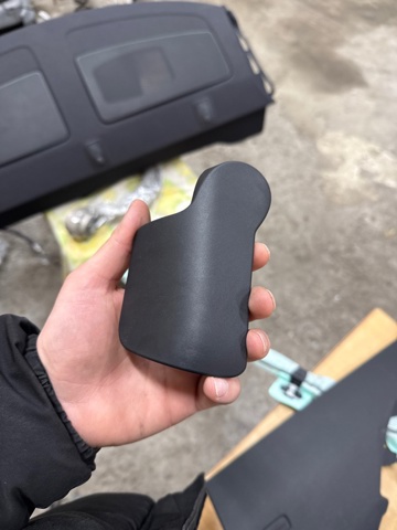 Важіль відкривання капота 8T1823533B4PK VAG