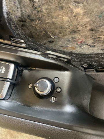 Регулятор дзеркал 8V0959565M VAG