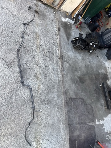 Здвоєна паливна трубка 8W0201544AE VAG