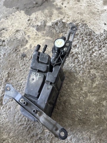 Абсорбер 8W0201801M VAG