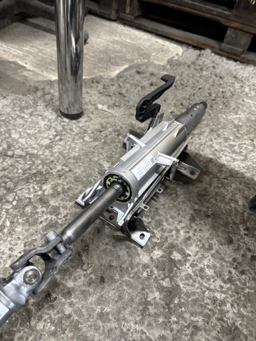 Рульова колонка 8W0419501G VAG