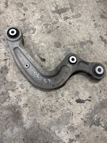 Балансир підвіски задній лівий 8W0505323F VAG