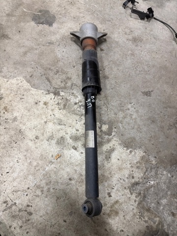 Циліндр підвіски 8W0513035AD VAG