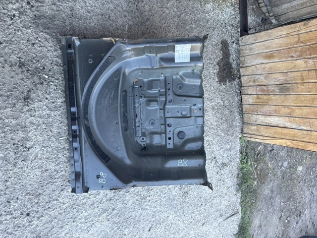 Настил підлоги 8W0802088C VAG