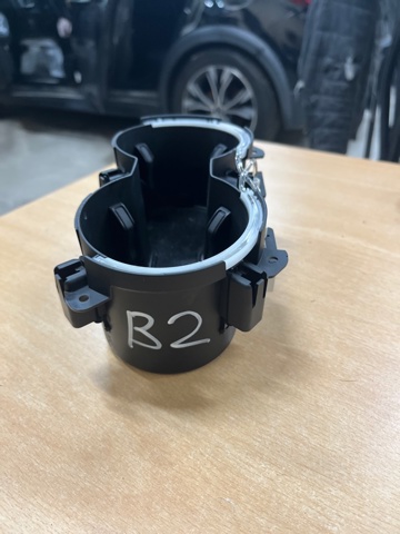 Підсклянник підлокітника центральної консолі 8W0862533A6PS VAG